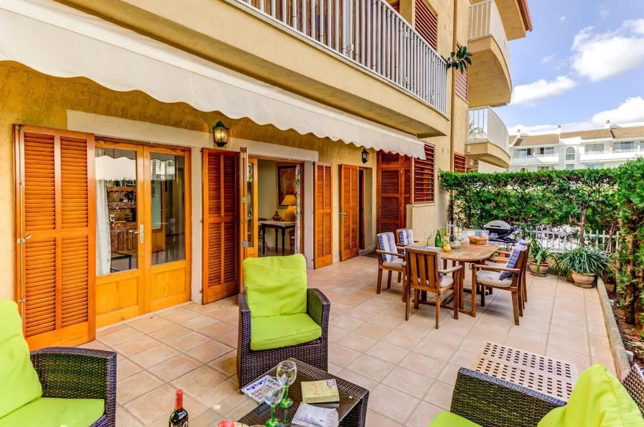 Veles 3 Apartment Port de Pollença Spagna